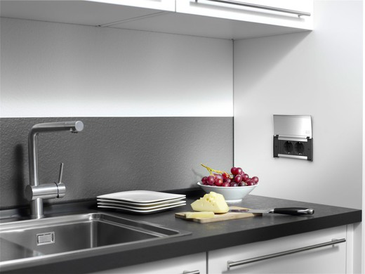 Energy Box Kapsa Xs Tapa Inox  2 Enchufes Cucine Oggi